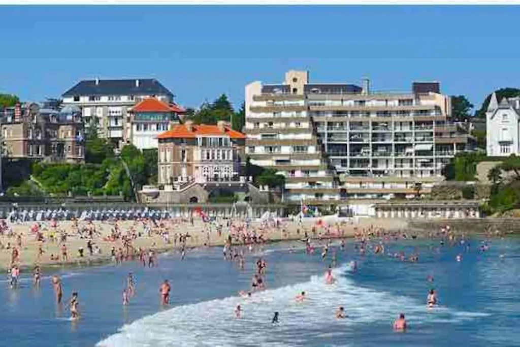 Appartement Bord De La Plage Dinard