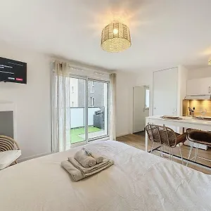 Escale Dinardaise - Garage - 2km De La Appartement